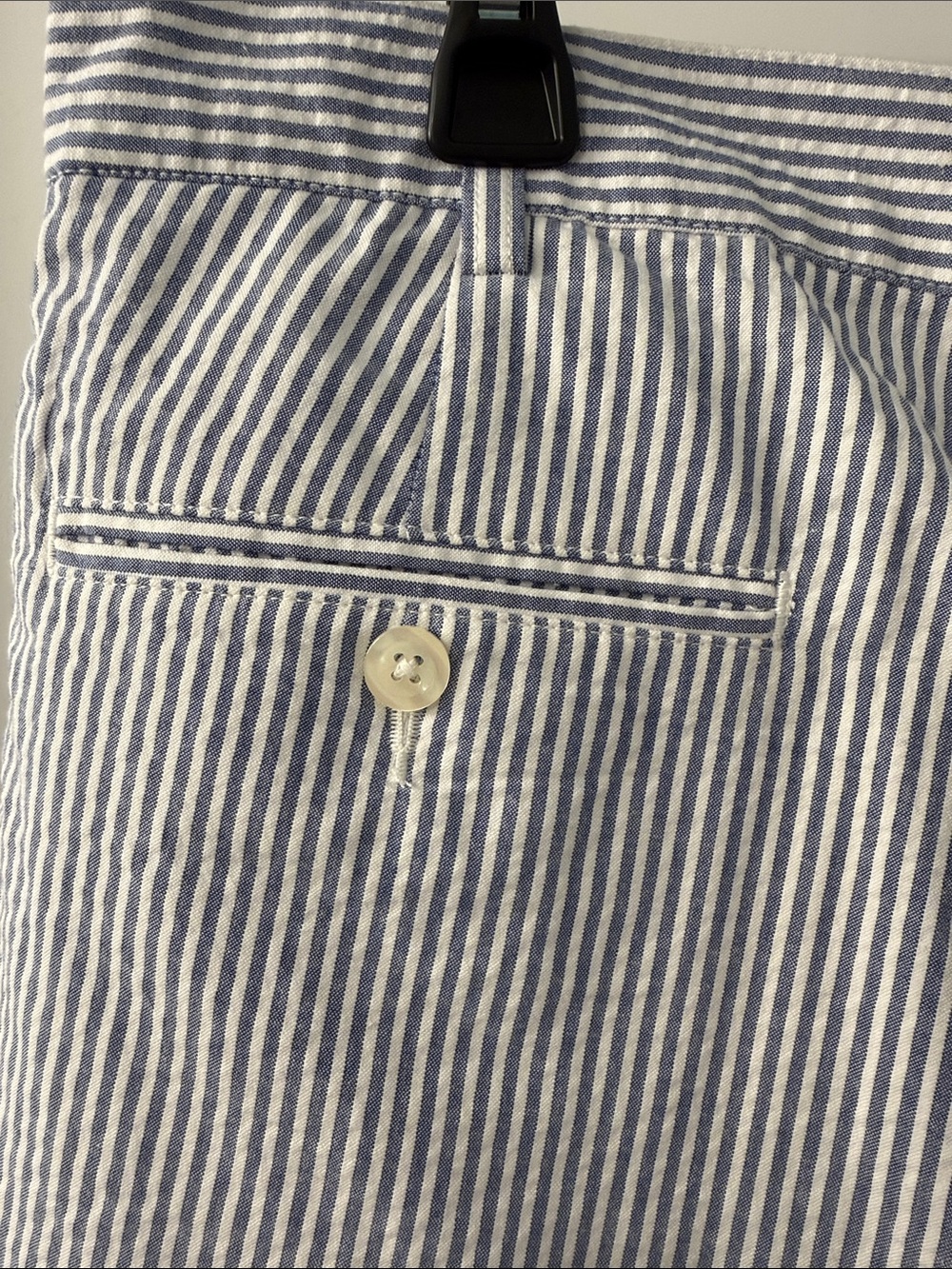 Jos. A Bank "Stay Cool" Seersucker Stripe Men’s Shorts - Blue/White - Picture 5 of 10